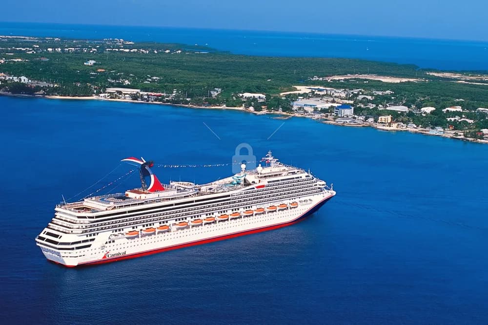 Carnival Conquest cruise ship