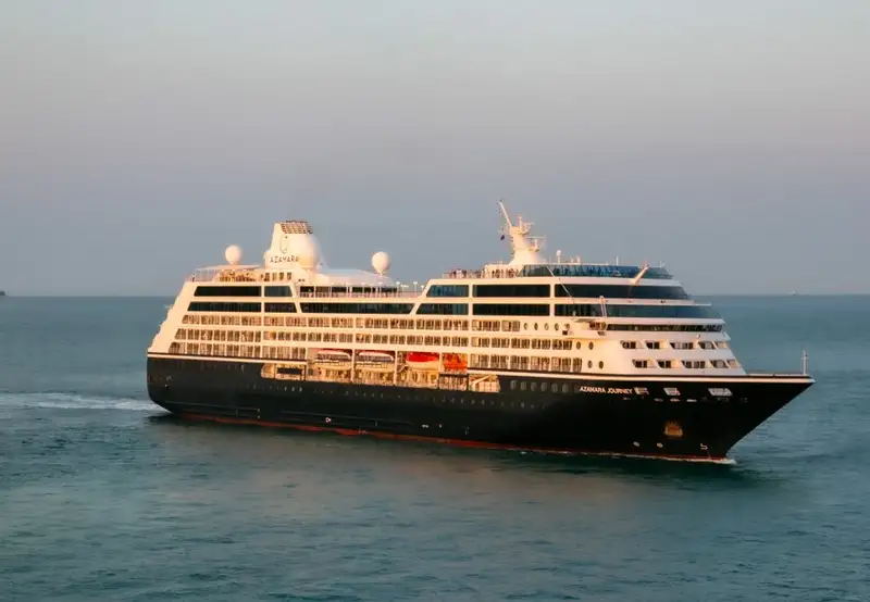 Azamara Pursuit cruise ship