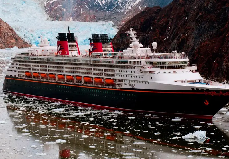 Disney Wonder cruise ship