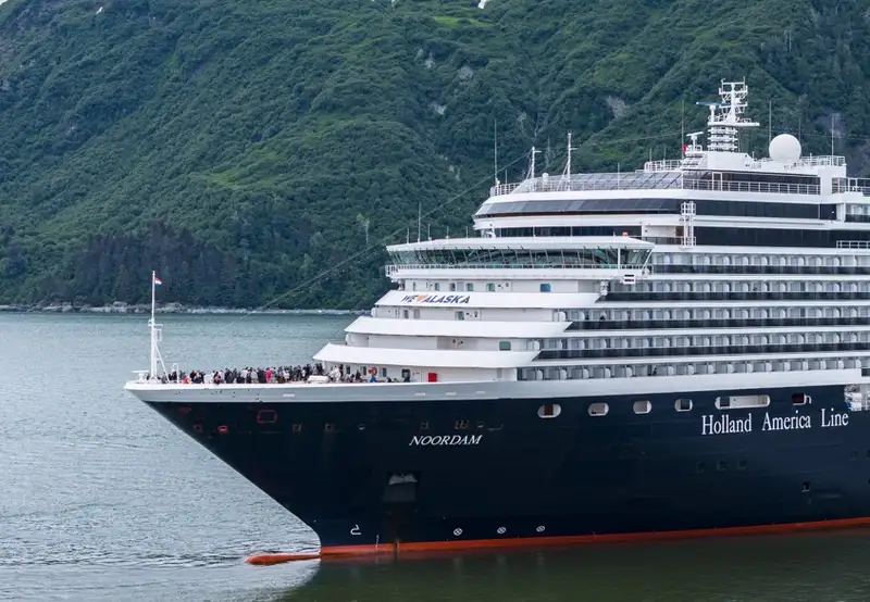 Noordam cruise ship