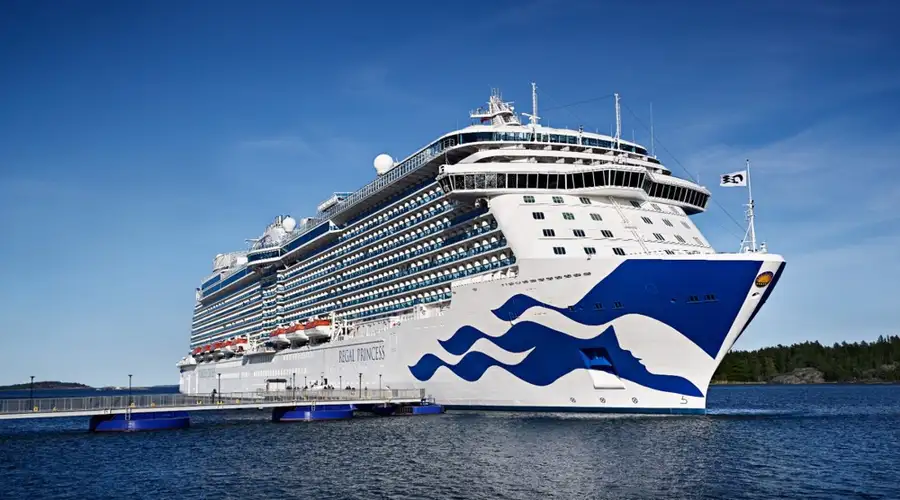 Regal Princess cruise ship