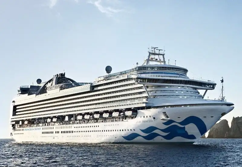 Ruby Princess cruise ship