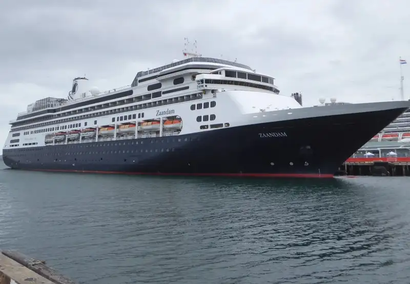 Zaandam cruise ship